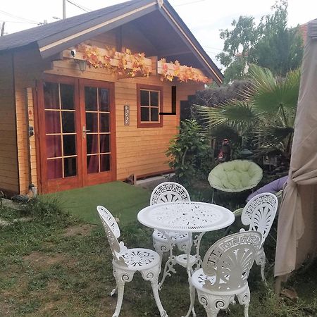 Normandy Cottage Gagny Bagian luar foto