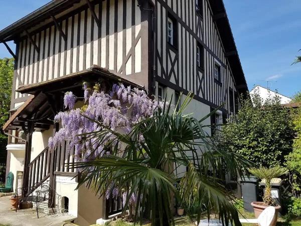 Normandy Cottage Gagny Bagian luar foto