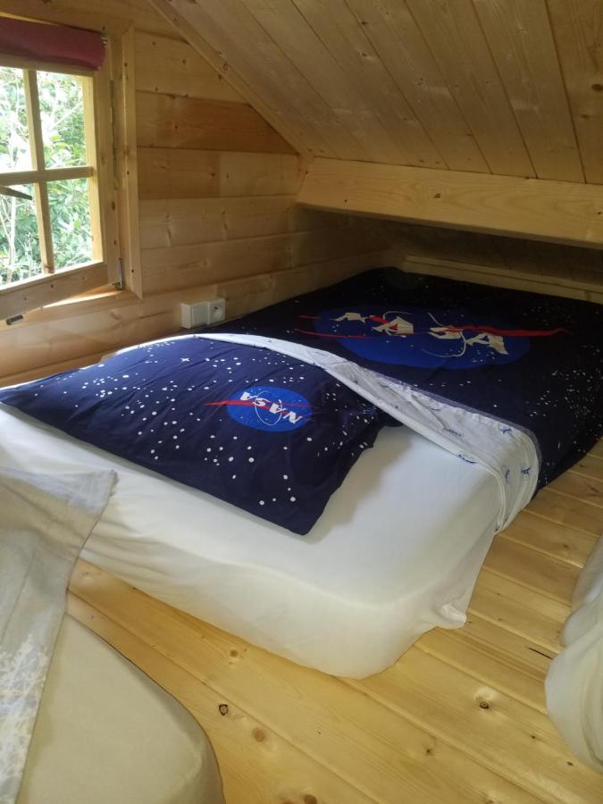 Normandy Cottage Gagny Bagian luar foto