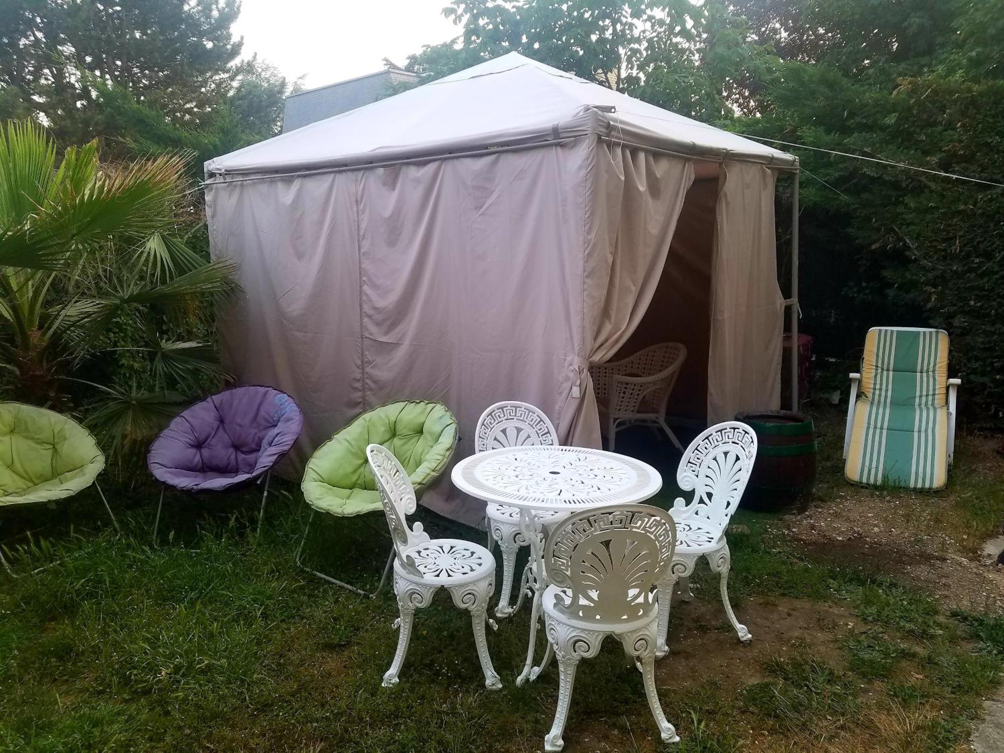 Normandy Cottage Gagny Bagian luar foto
